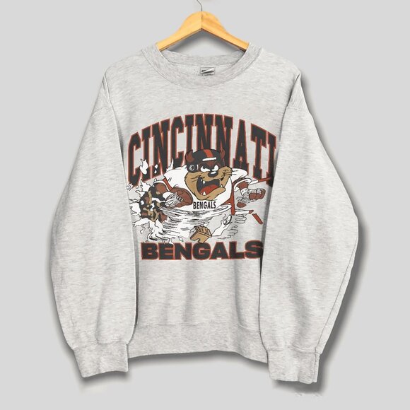 Vintage Cincinnati Bengals Football Looney Tunes Taz Sweatshirt, NFL Shirt Tee - Picture 1 of 2